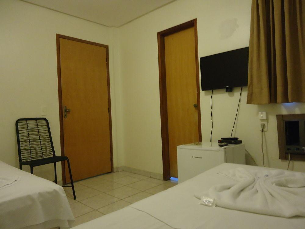 M & A Hotel Goiânia Exteriör bild