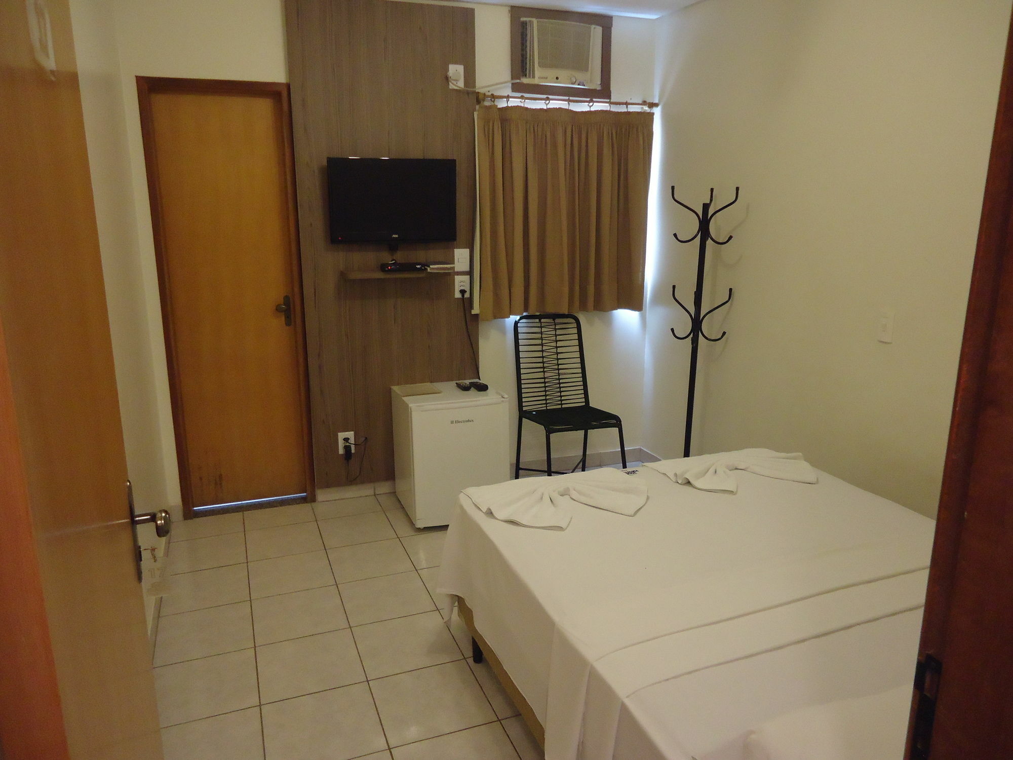M & A Hotel Goiânia Exteriör bild