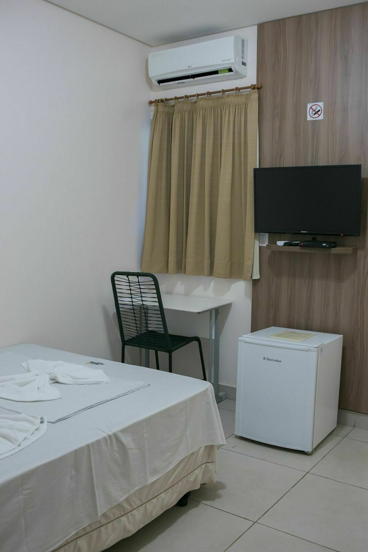 M & A Hotel Goiânia Exteriör bild